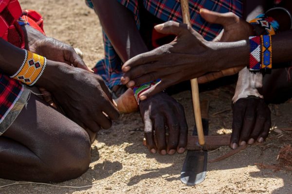 masai-culture-wood-fire-light