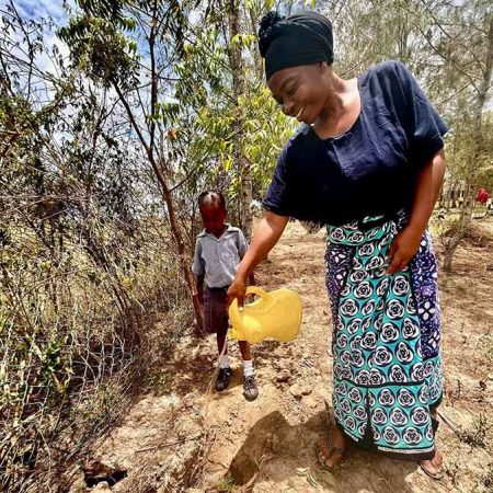 tree-planting-my-kenya-safari-05